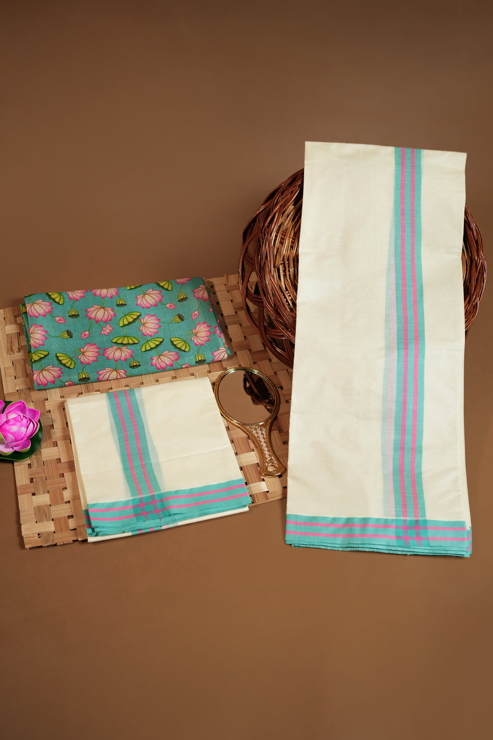 Nalini - Mulloth Settumund with Lotus Printed Silk Blouse Material
