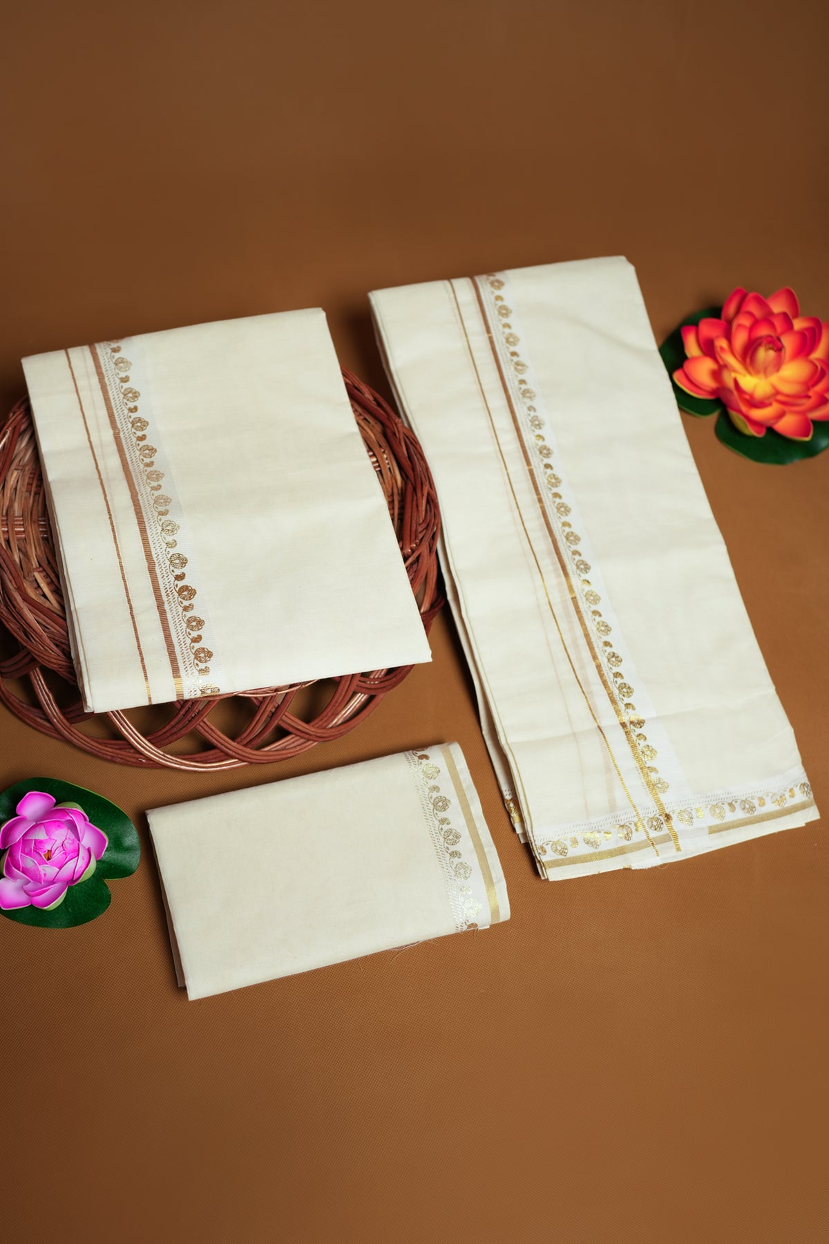 Kavya - Premium Golden Puliyilakkara Settumund with Golden Foil Printed Border with Blouse