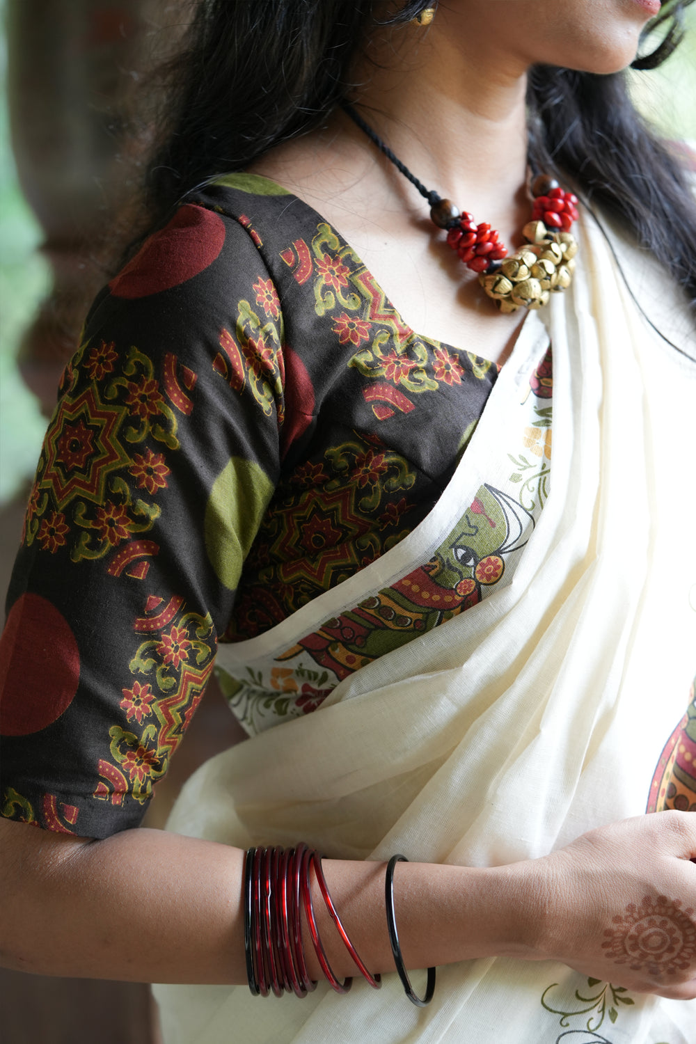 Kathakali Black Printed Settumundu with Matching Blouse Material
