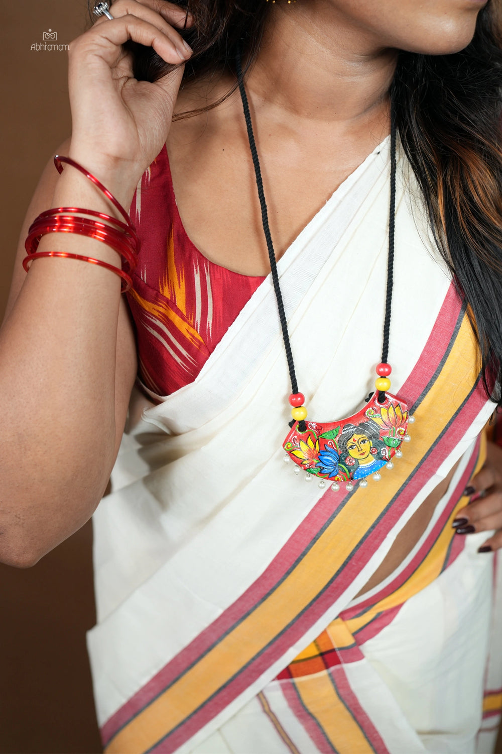 Ikkath - Settumundu with Matching Blouse Material