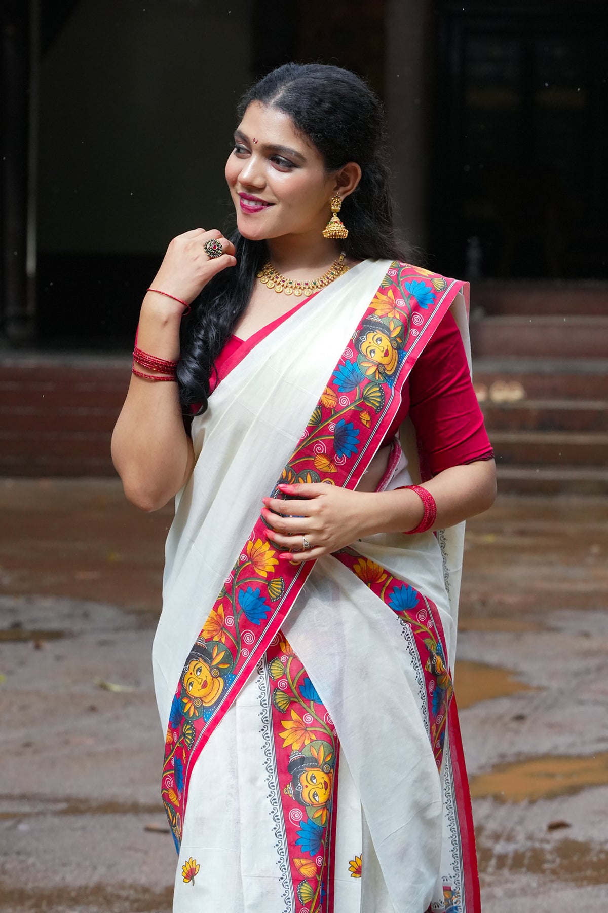 Radha Madhavam Mural Screen Printed Settumundu with Matching Blouse Material
