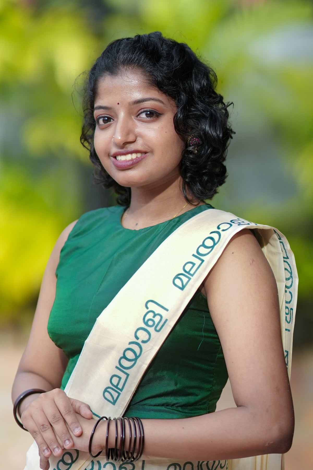 Malayali Printed Green Pure Cotton Settumundu with Matching Blouse Material