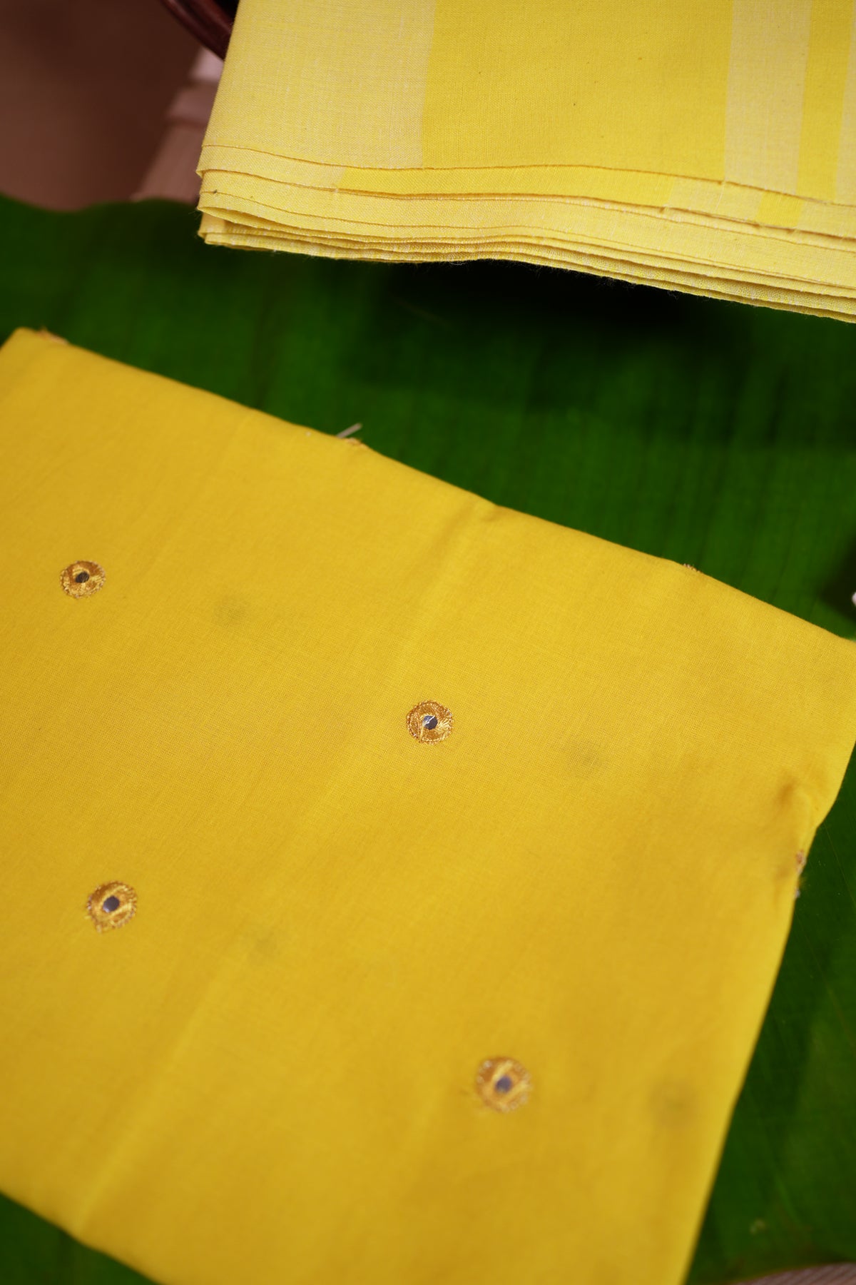 Radha - Single Color Traditional Kerala Mulloth Settumund with Mirror Worked Blouse Material