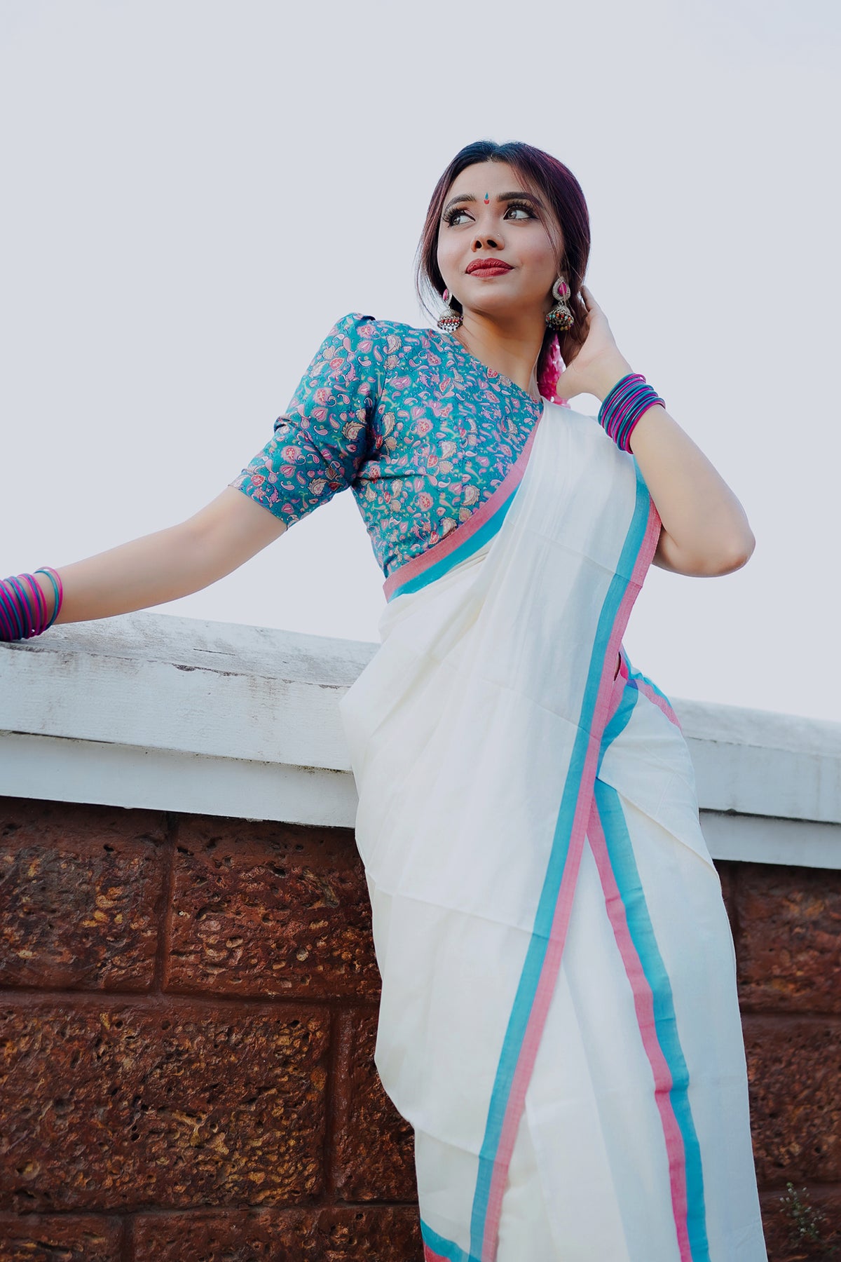 Nandhini – Kerala Traditional Settumundu with Blouse Material