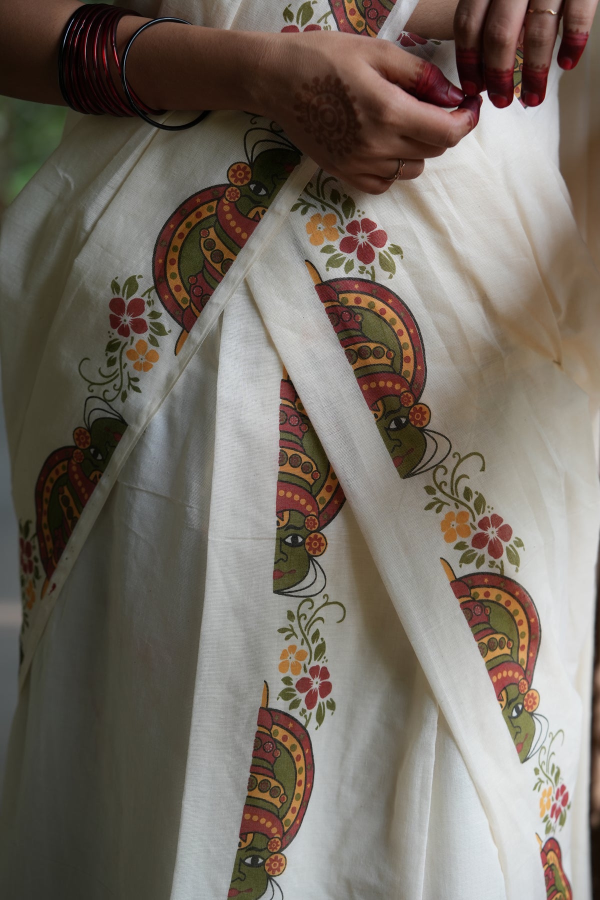 Kathakali Black Printed Settumundu with Matching Blouse Material