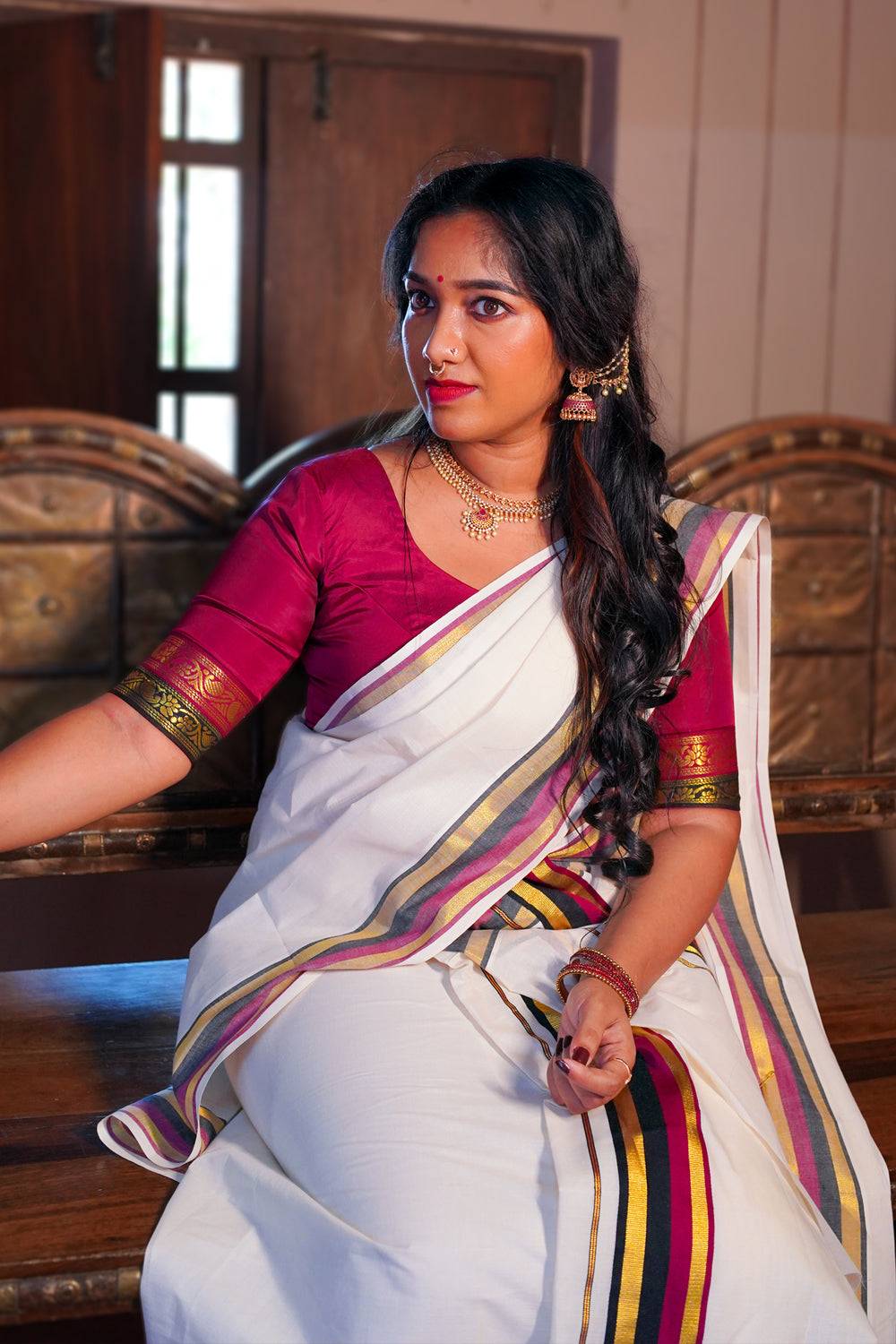 Ganga – Maroon and Black Kasav Settumund with Matching Blouse Material