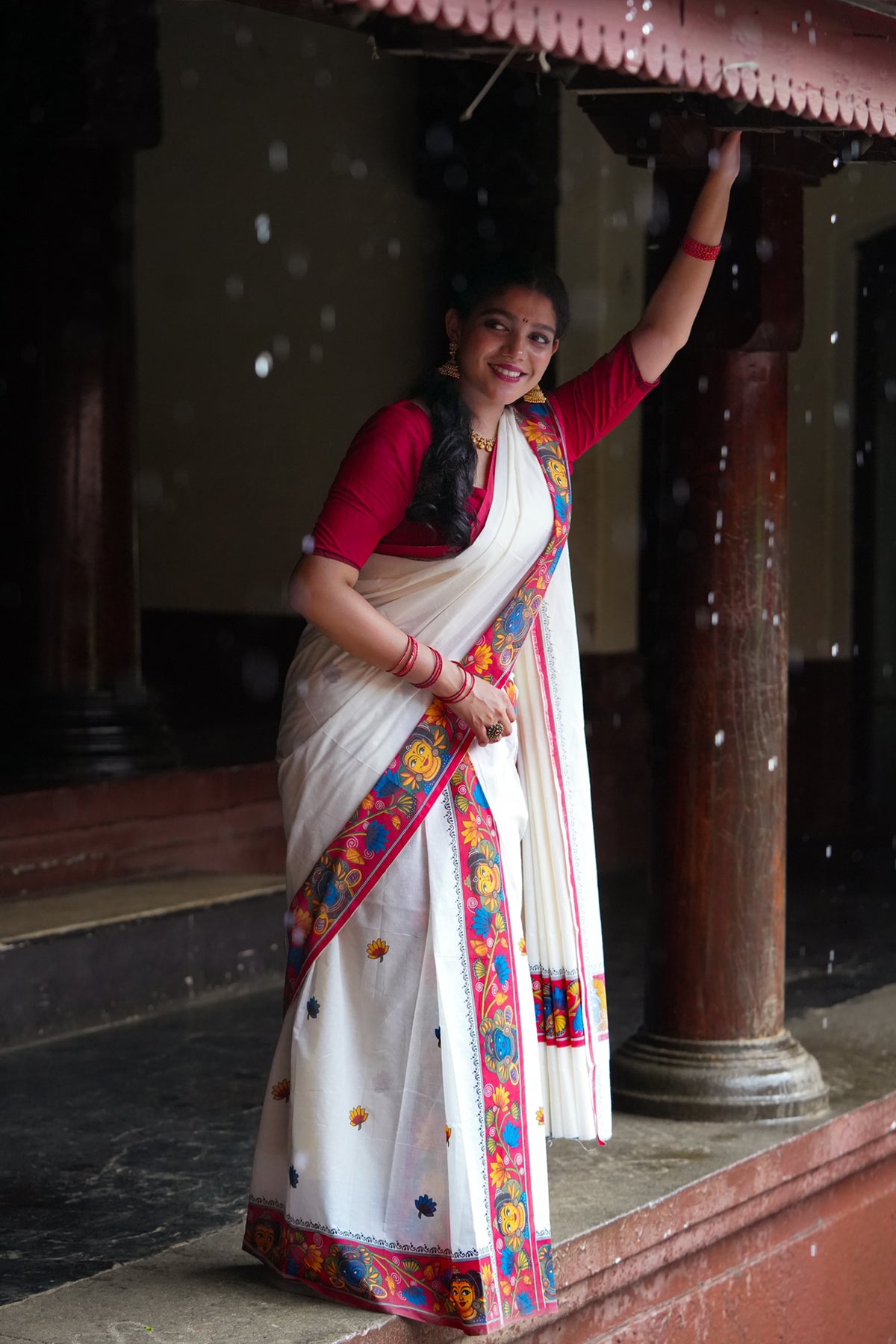 Radha Madhavam Mural Screen Printed Settumundu with Matching Blouse Material