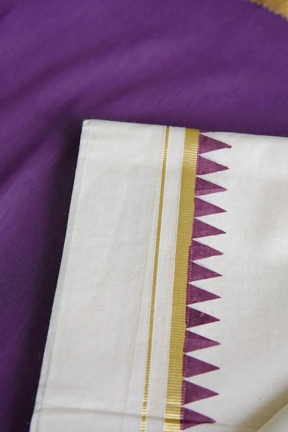 Sahasra– purple Temple Printed Settumund with Kasav Border Blouse Material