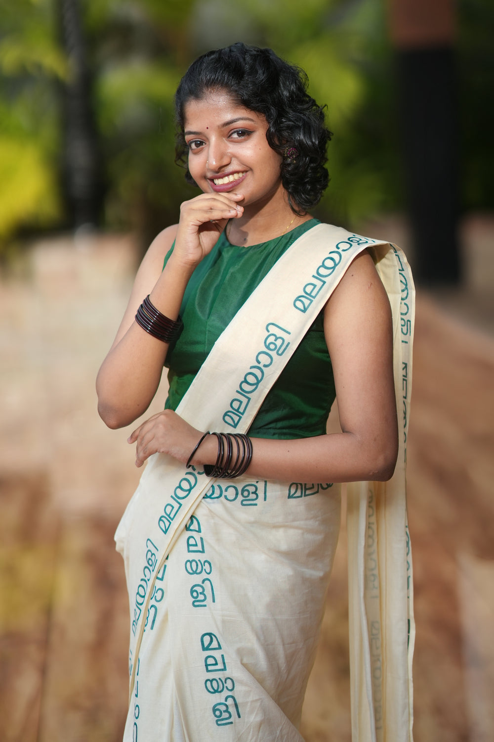 Malayali Printed Green Pure Cotton Settumundu with Matching Blouse Material