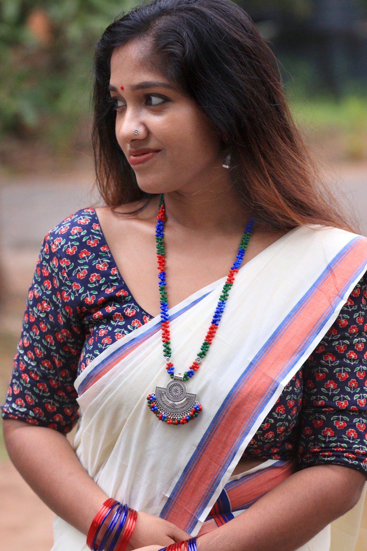 Parvana -Red & Blue Kattikkara Settu Mundu with Printed Blouse Material