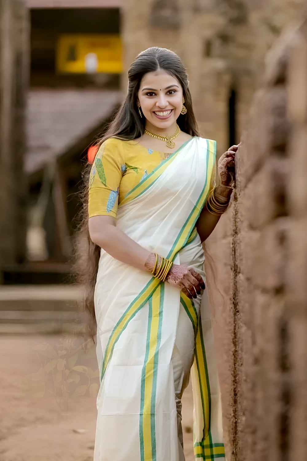 Peeli - Pure Cotton Traditional Kerala Mulloth Settumund with Peacock Printed Blouse Material