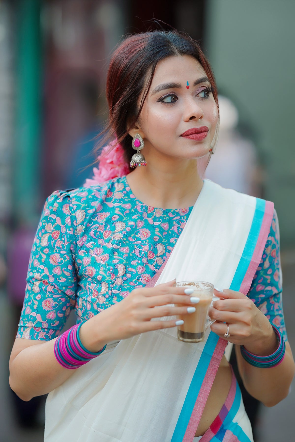 Nandhini – Kerala Traditional Settumundu with Blouse Material