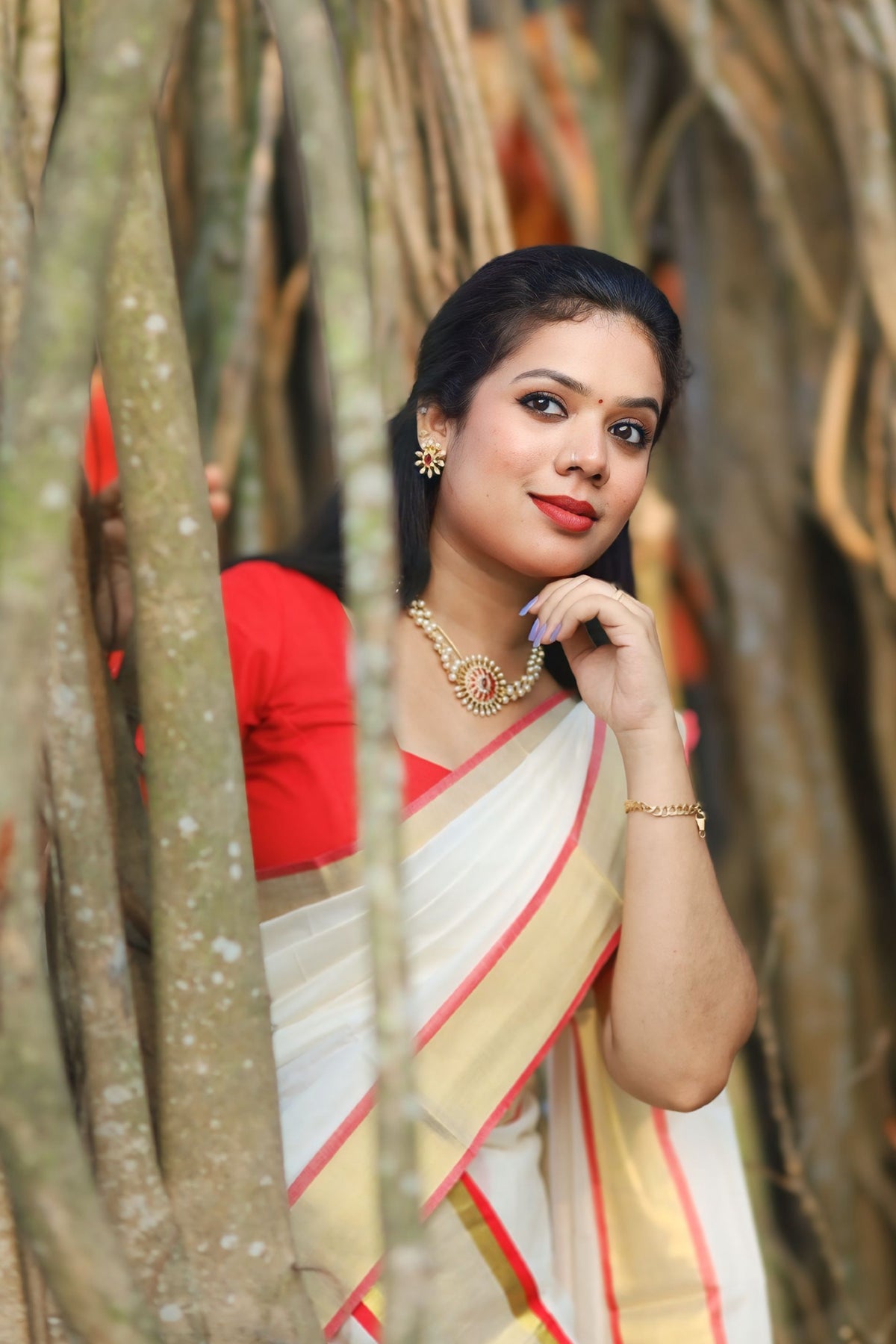Durga – Red and Golden Kasav Settumund with Kasav Border Blouse Material