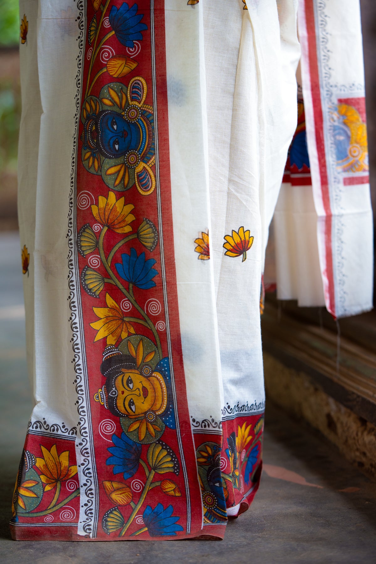 Radha Madhavam Mural Screen Printed Settumundu with Matching Blouse Material
