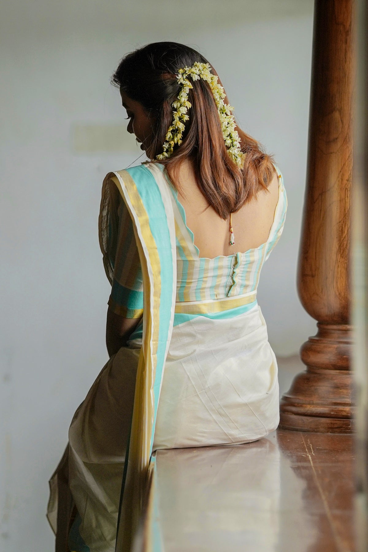 Radhika – Premium Kasav Settumund with Matching Striped Weave Blouse Material