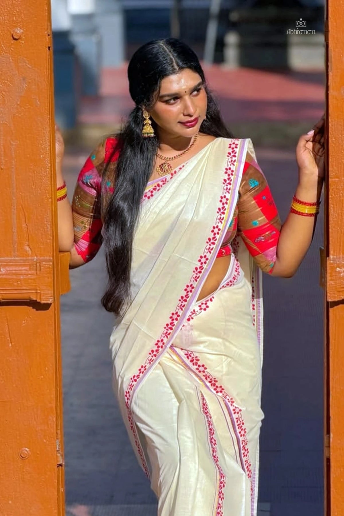 Sarga – Lavender and Golden Kasav Settumund with Printed Border and Designer Blouse Material