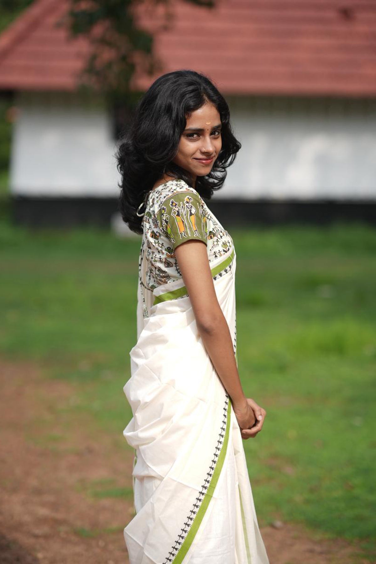 Aadhirekha - Green Warli Printed Settumund with Printed Blouse Material