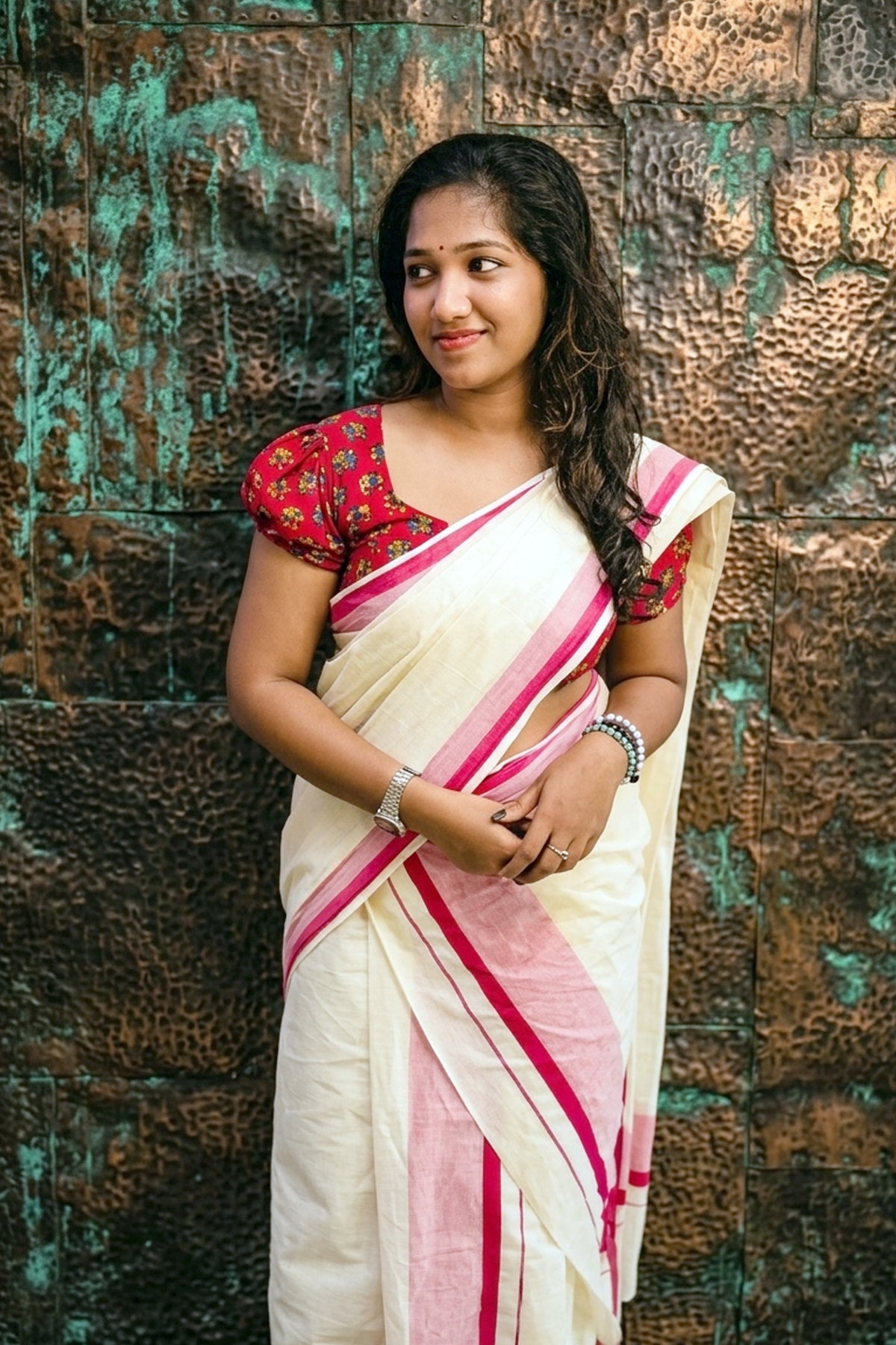 Gajarekha - Kattikkara Settu Mundu with Elephant Printed Blouse Material