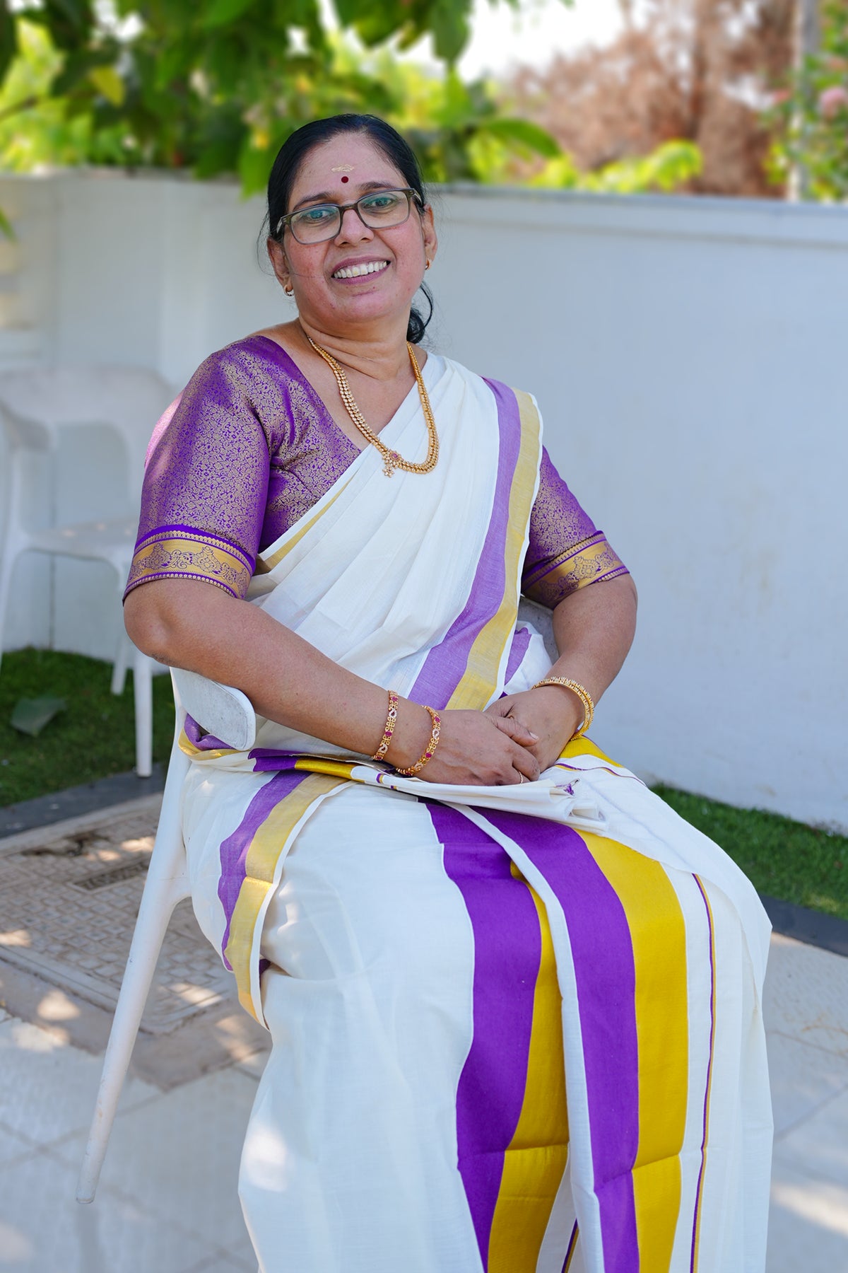 Aathira – Violet and Golden Kasav Settumund with Brocade Blouse Material