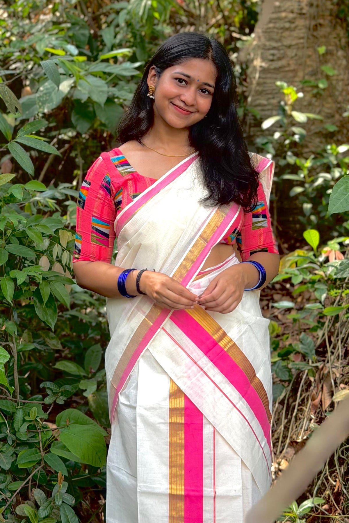 Deepika- Rose and Golden Kasavu Settumund with Matching Printed Blouse Material