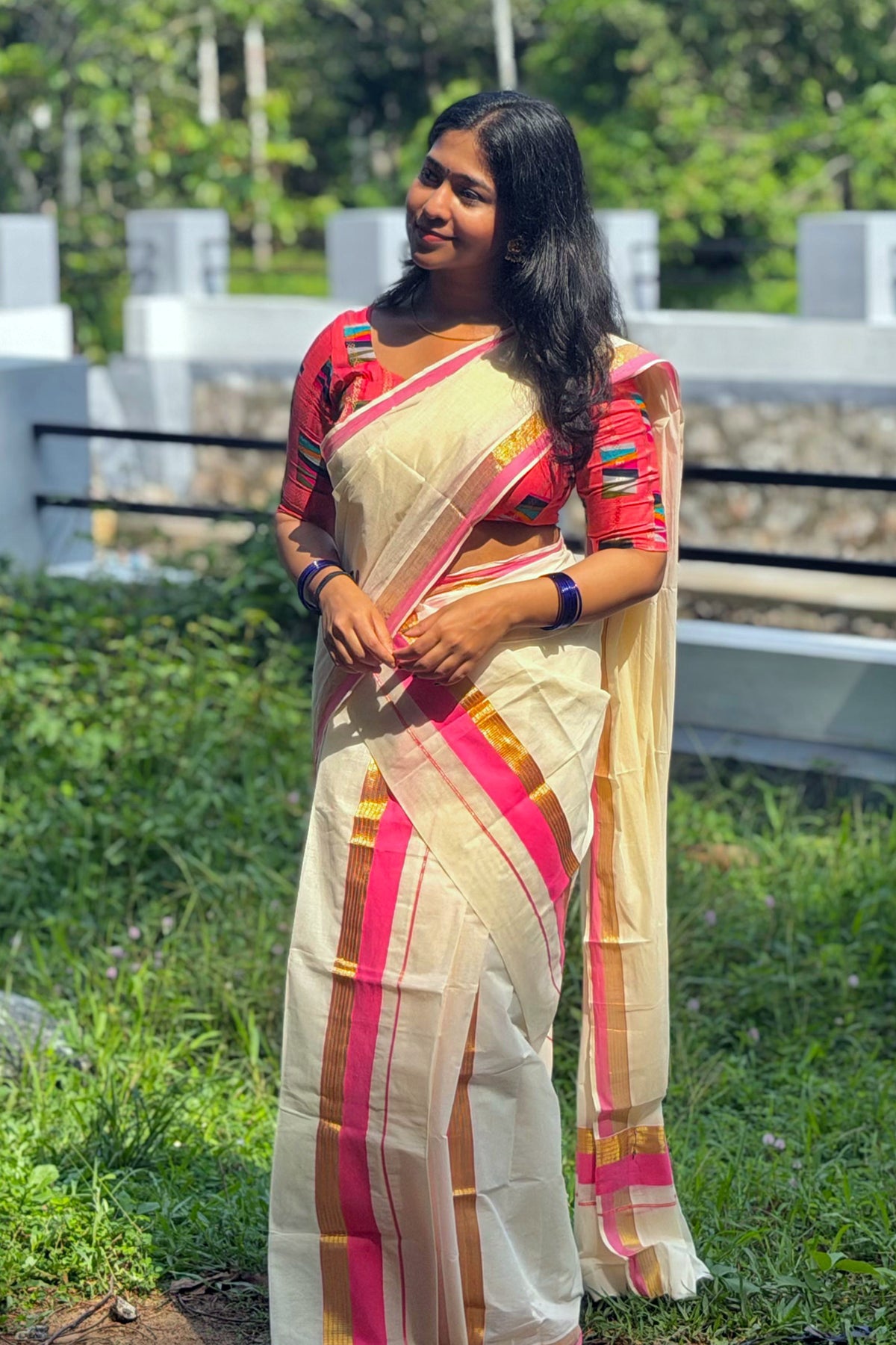 Deepika- Rose and Golden Kasavu Settumund with Matching Printed Blouse Material