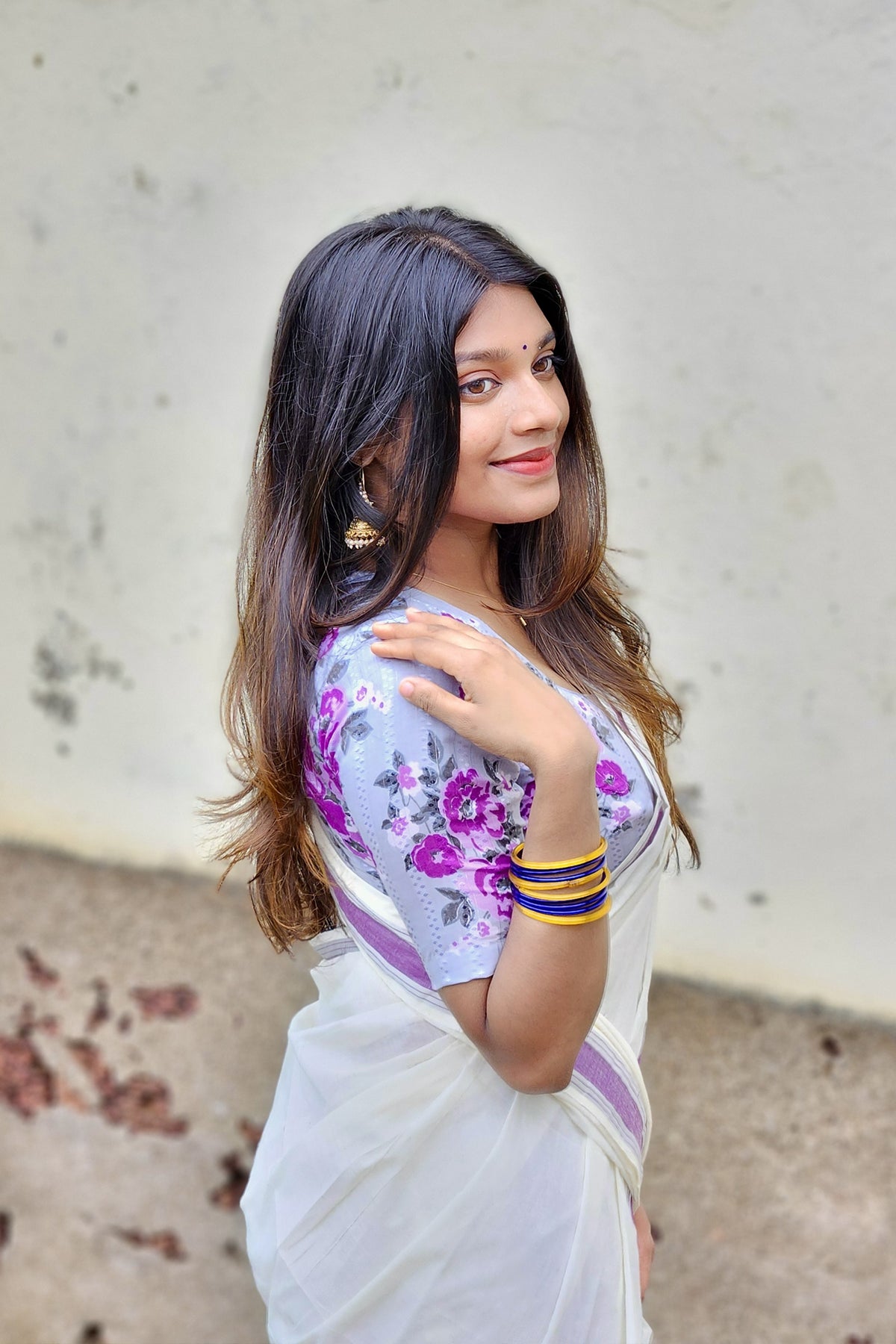 Anamika – Violet and Silver Kasav Settumund