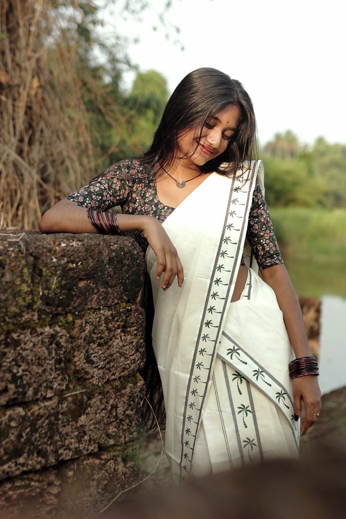 Thengu Green Settumundu with Matching Blouse Material