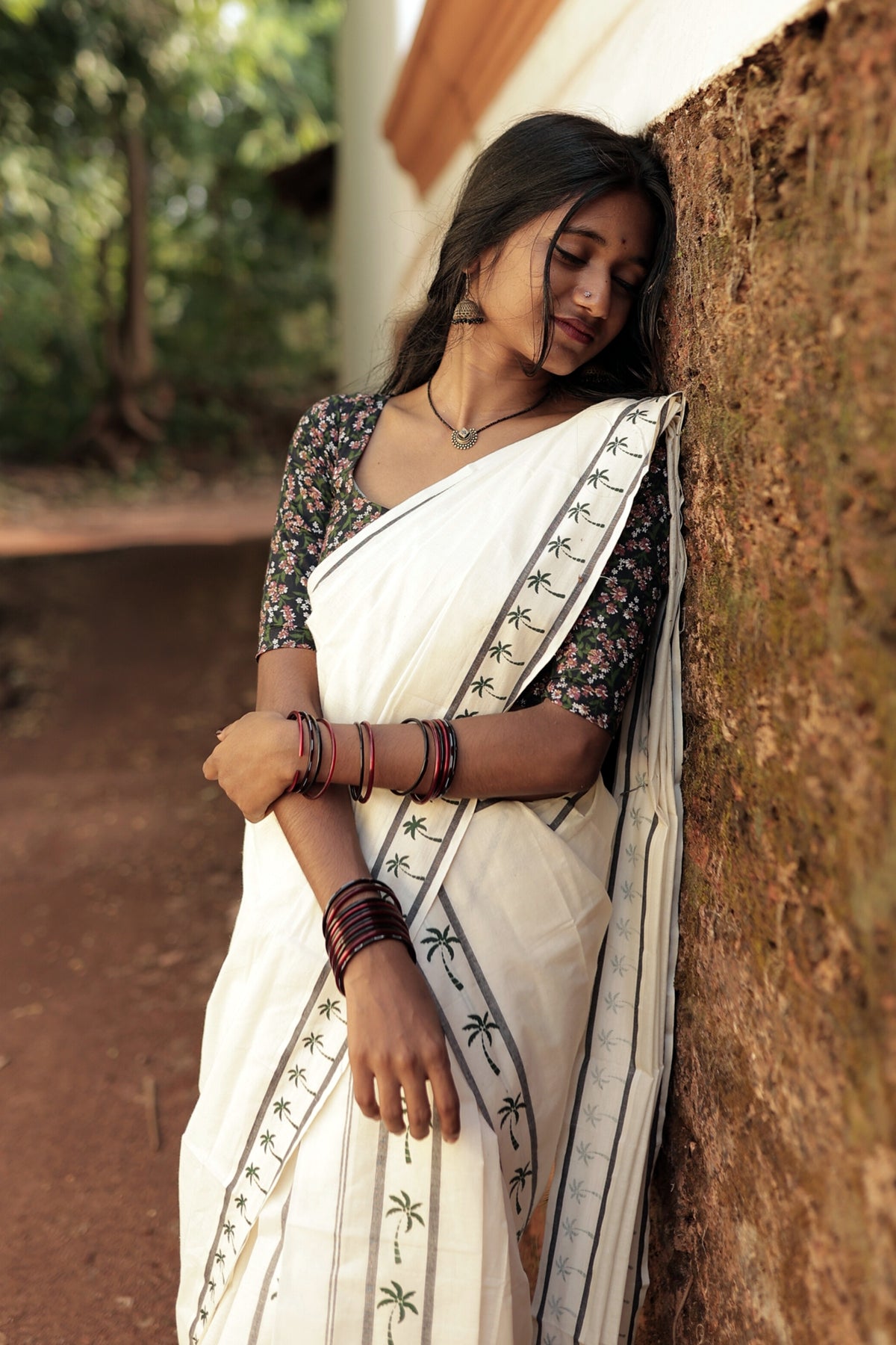 Thengu Green Settumundu with Matching Blouse Material