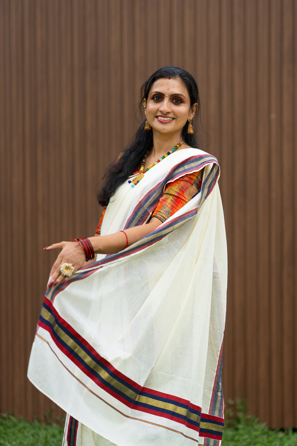 Thejomayi Settumundu with Multicolour Striped Border & Printed Blouse Material