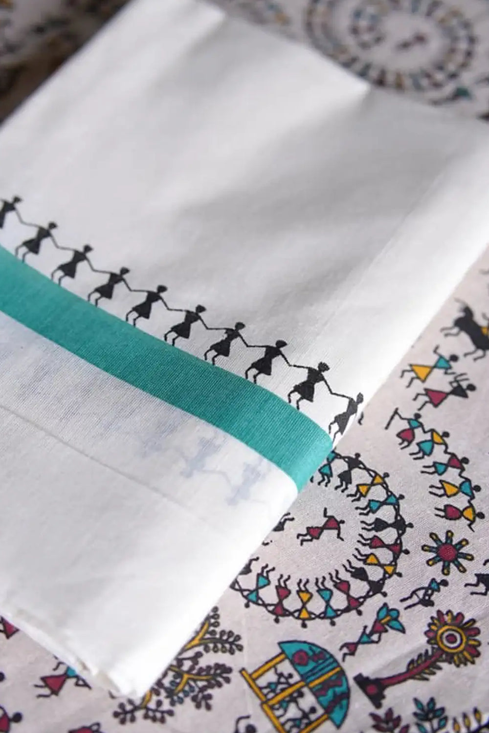 Aadhirekha - Cyan Warli Printed Settumund with Printed Blouse Material