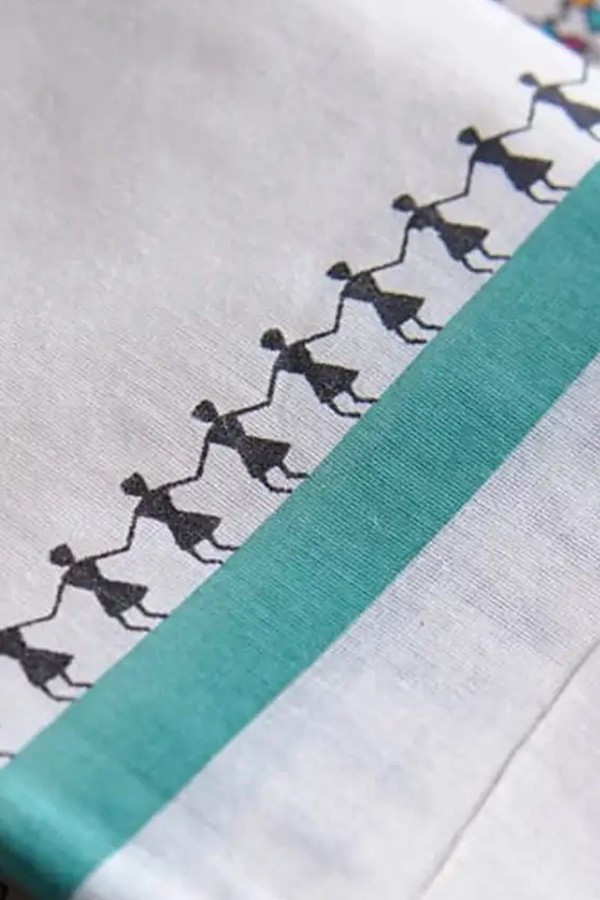 Aadhirekha - Cyan Warli Printed Settumund with Printed Blouse Material