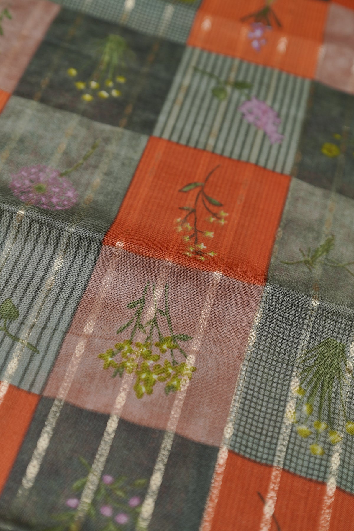 Chandrika – Orange and Golden Kasav Settumund with Printed Border and Designer Blouse Material