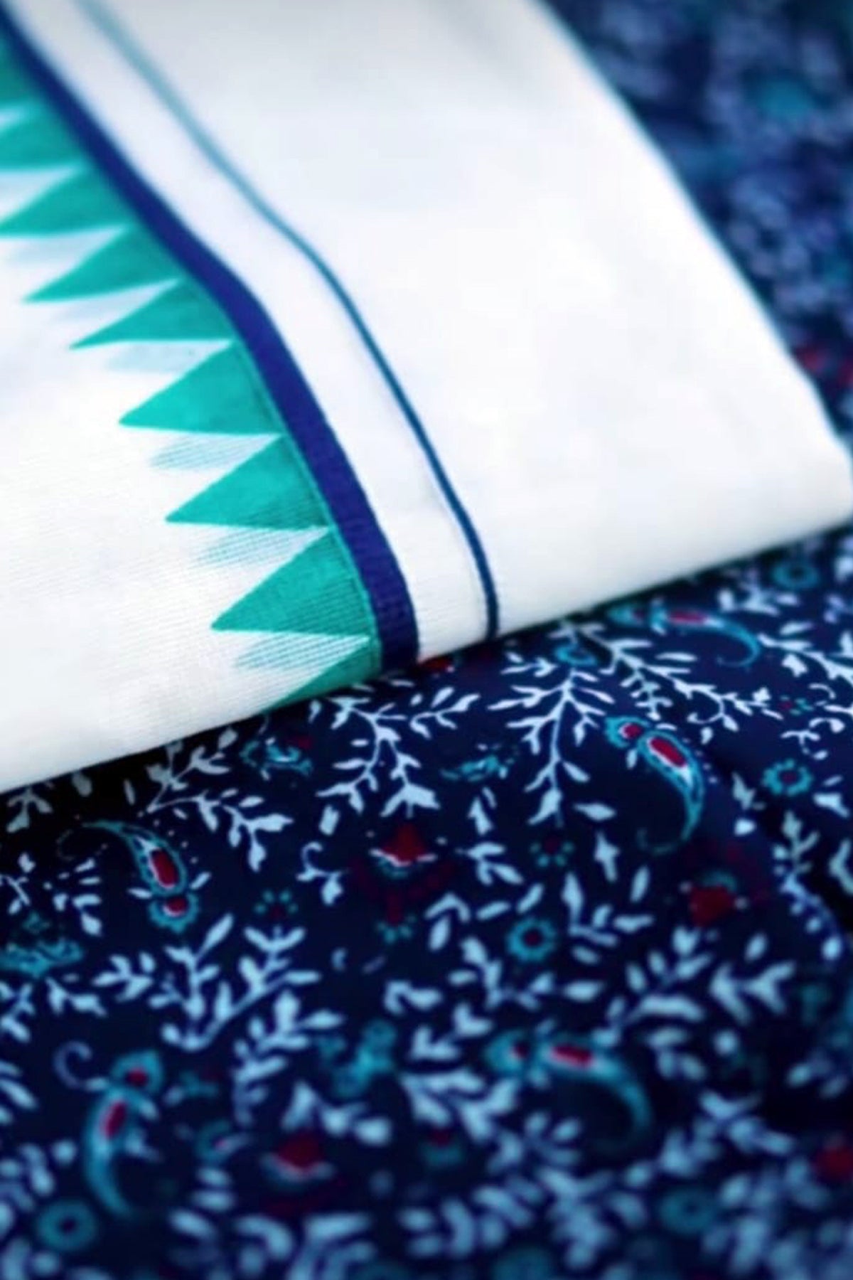 Gauthami- Temple Printed Puliyilakkara Settumund with Matching Blouse Material