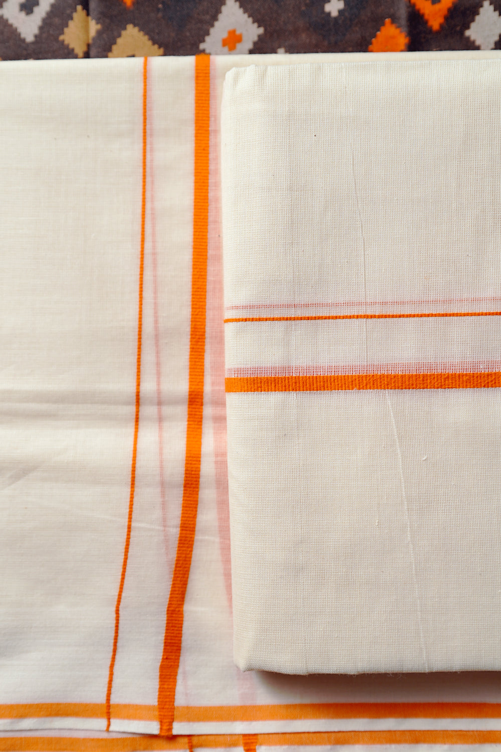 Pavithra -Orange puliyilakkara with Blouse Material