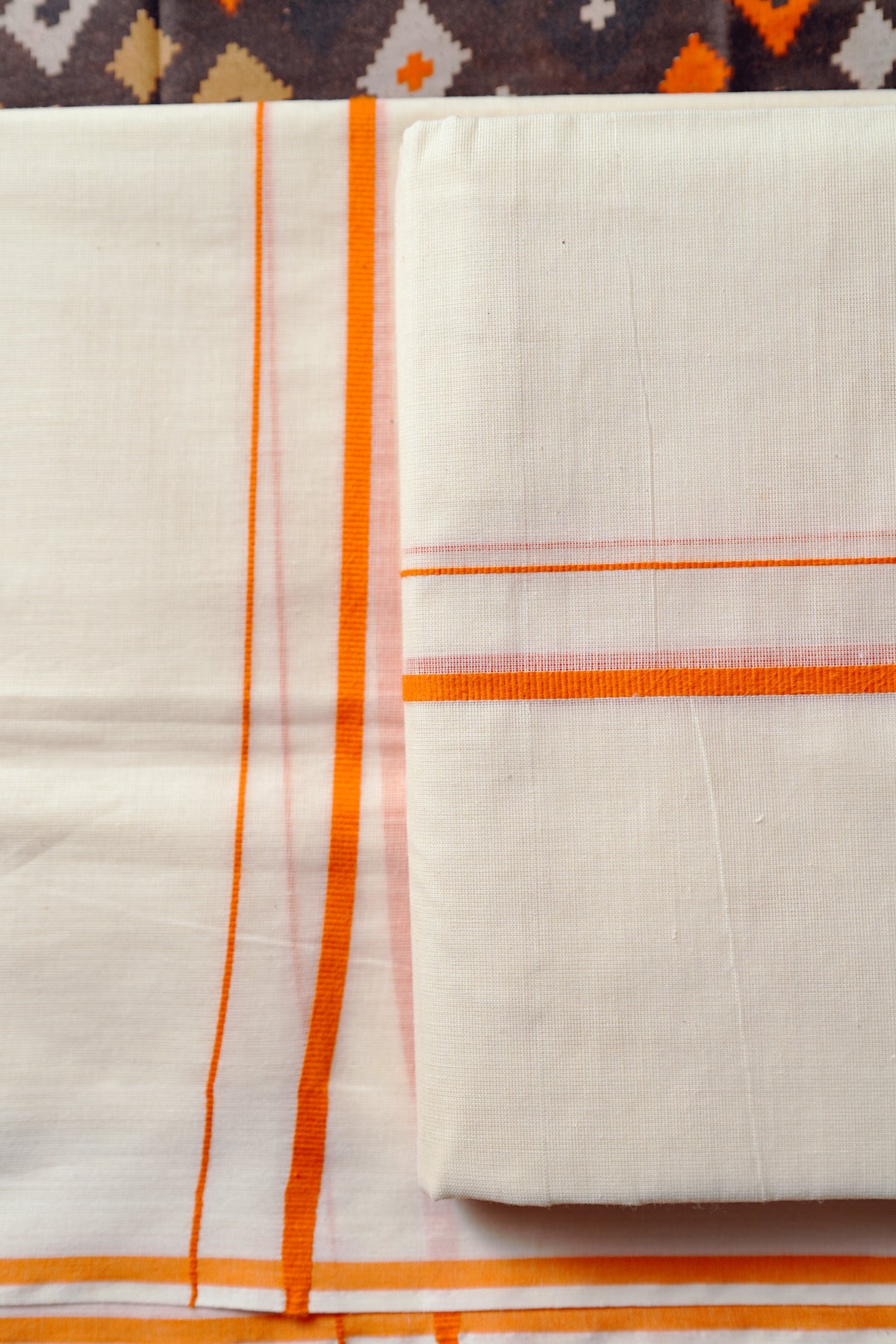 Pavithra -Orange puliyilakkara with Blouse Material