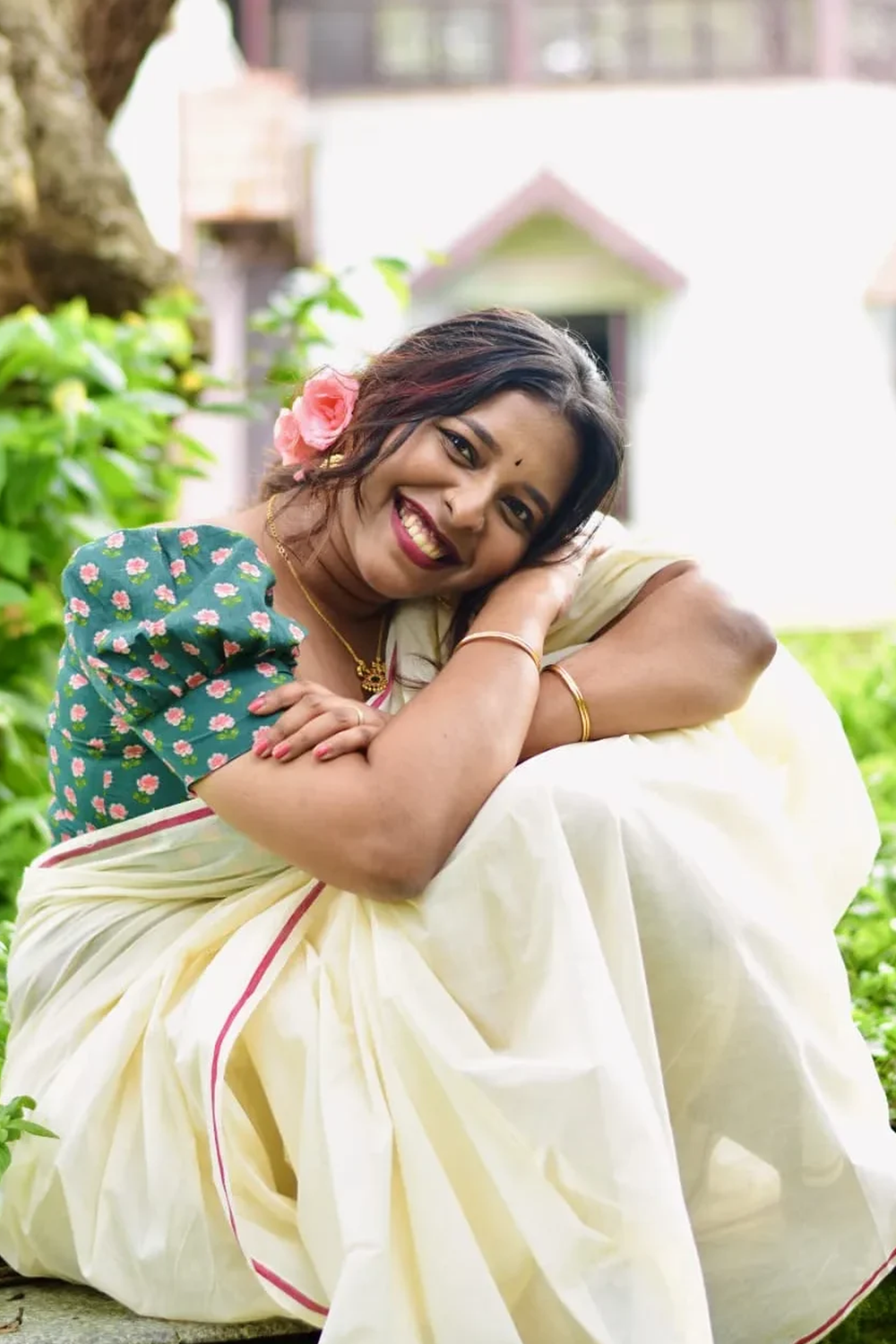 Panineer - Abhiramam Traditional Saree with Blouse Material