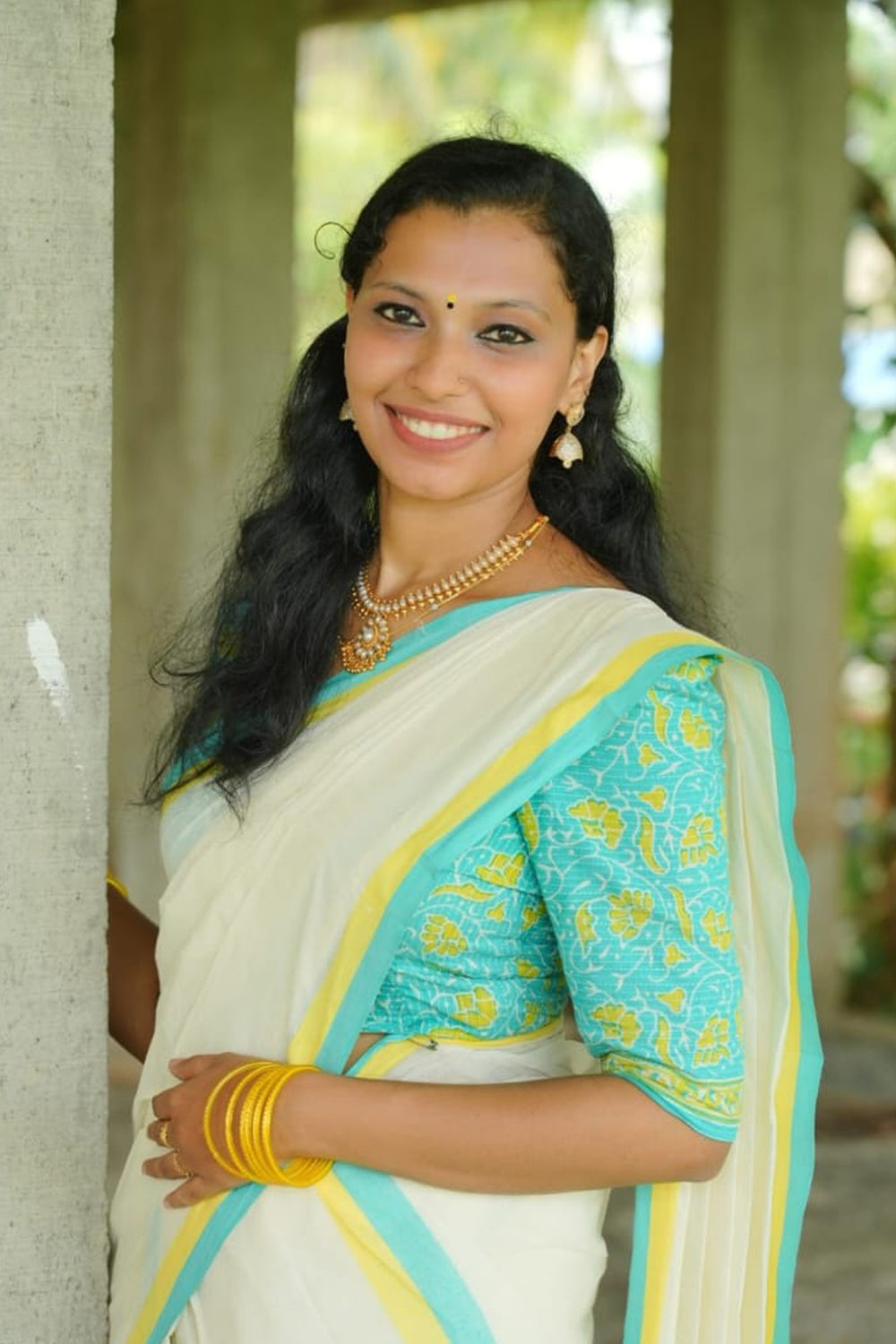 Rugmini - Mulloth Settumund with Kantha Cotton Blouse Material- 2.50 M