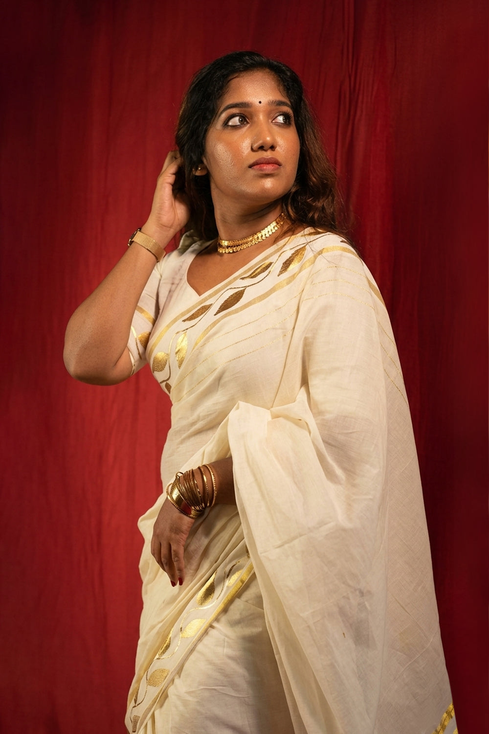 Suvarna – Premium Golden Foil Printed Kerala Saree
