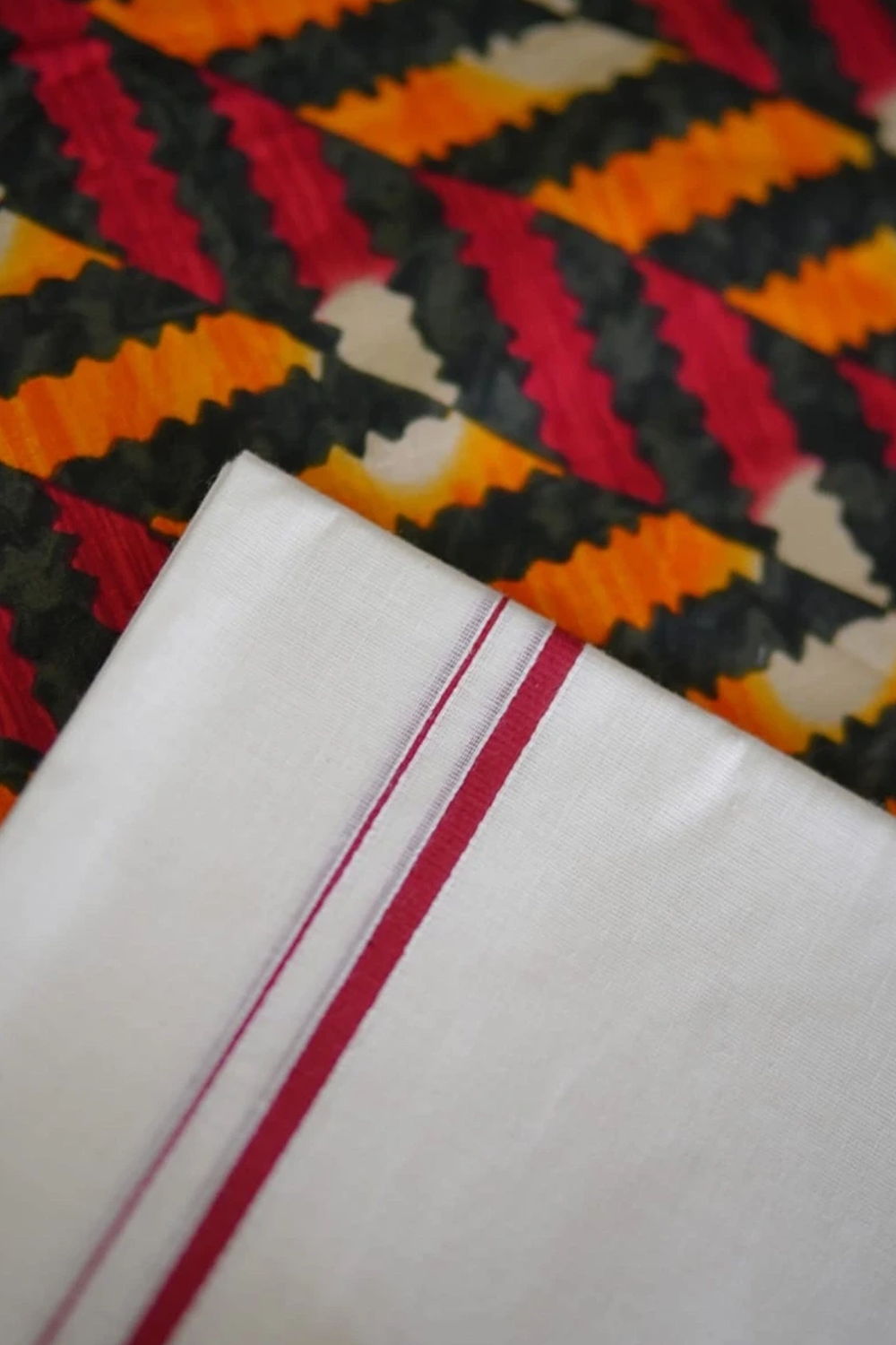Yamini - Pure Cotton Settumundu with Matching Blouse Material