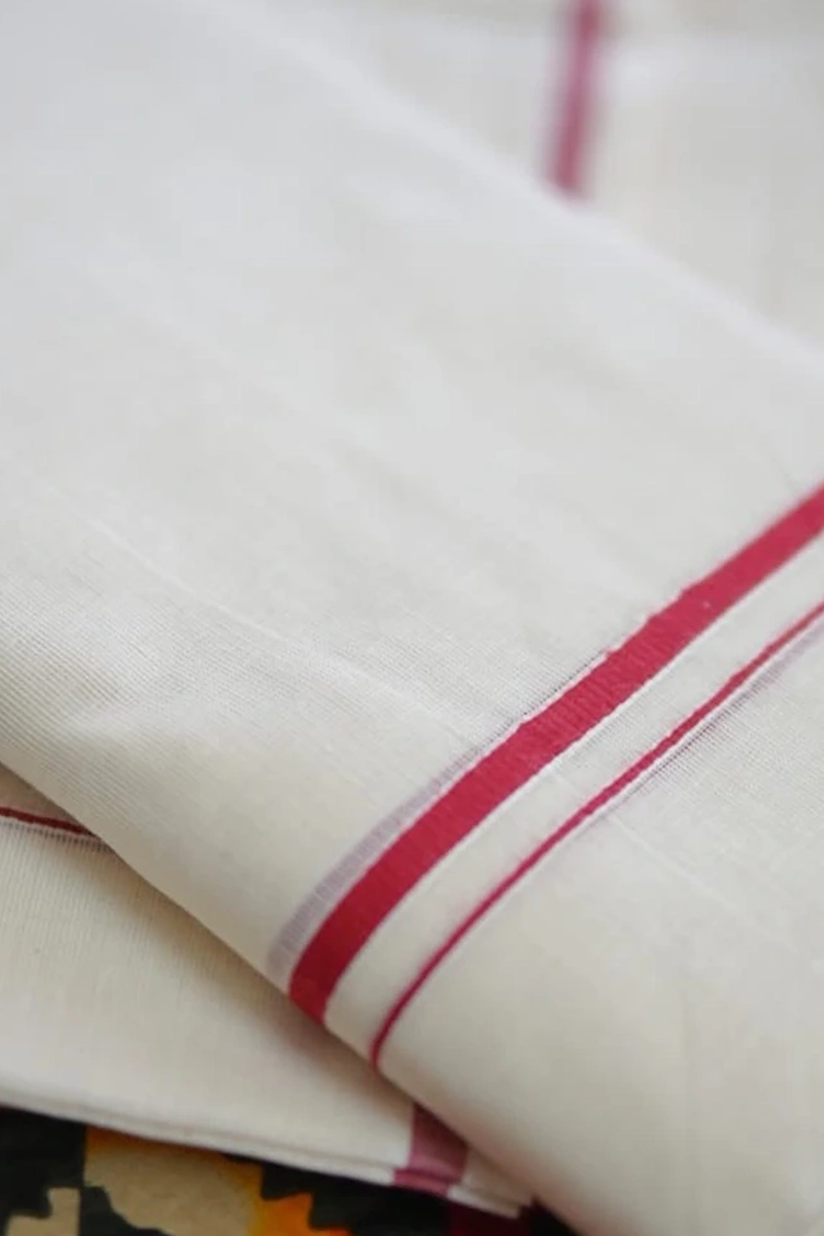 Yamini - Pure Cotton Settumundu with Matching Blouse Material