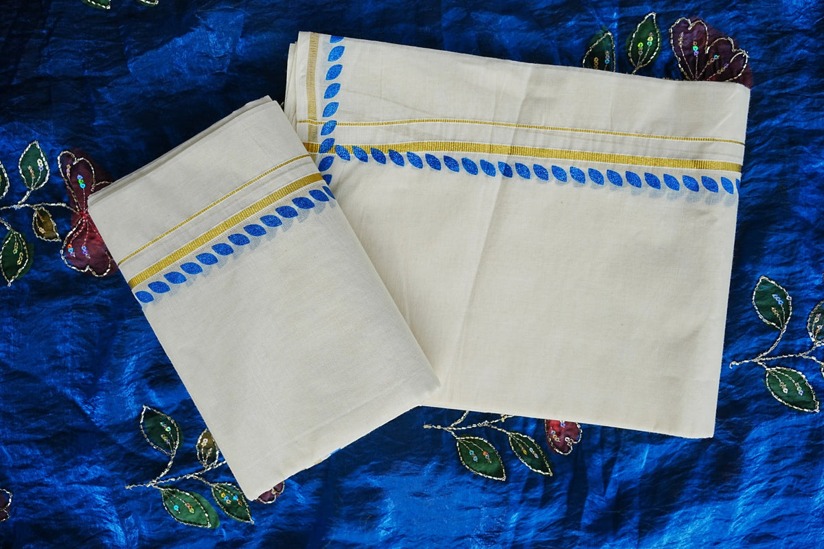 Blue Glitter Print Settumundu with matching blouse material, folded product view