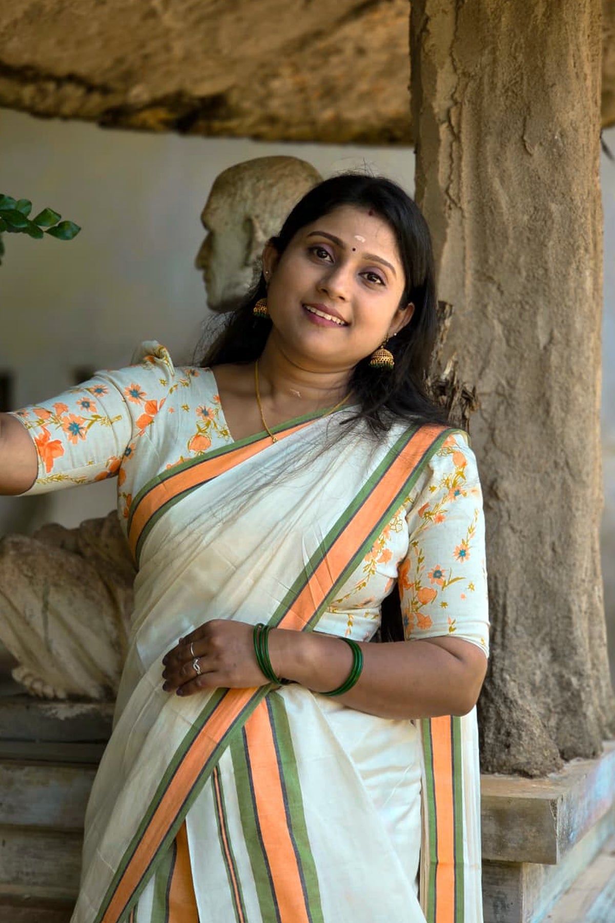 Chembakam - Pure Cotton Mulloth Settumund with Matching Blouse Material