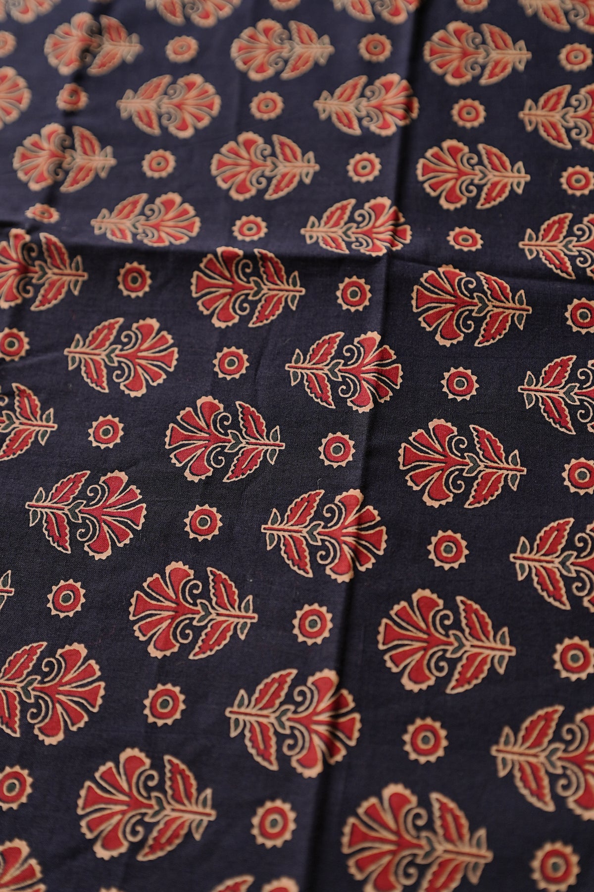 Dharani - Red & Blue Kattikara Settu Mundu with Printed Blouse Material