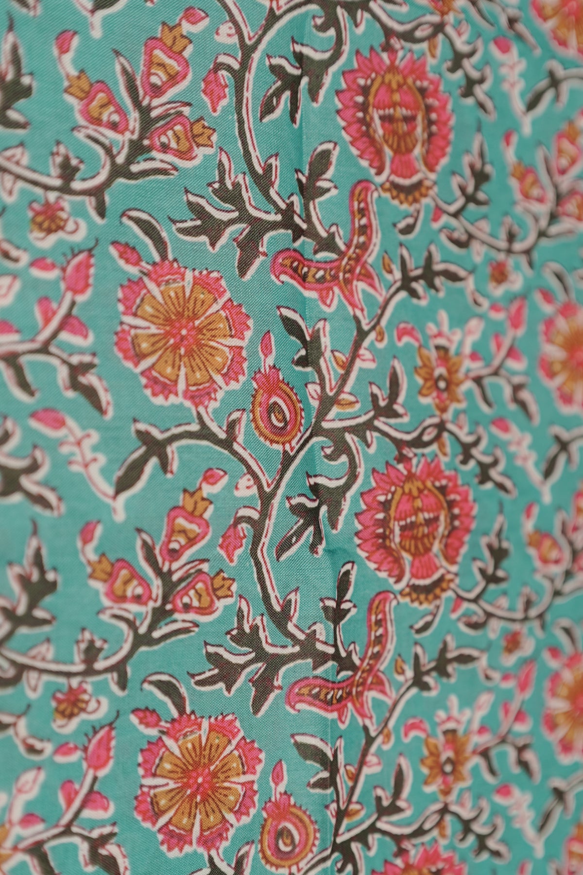 Mohini - Pure Cotton Traditional Kerala Mulloth Settumund with Floral Printed Blouse Material