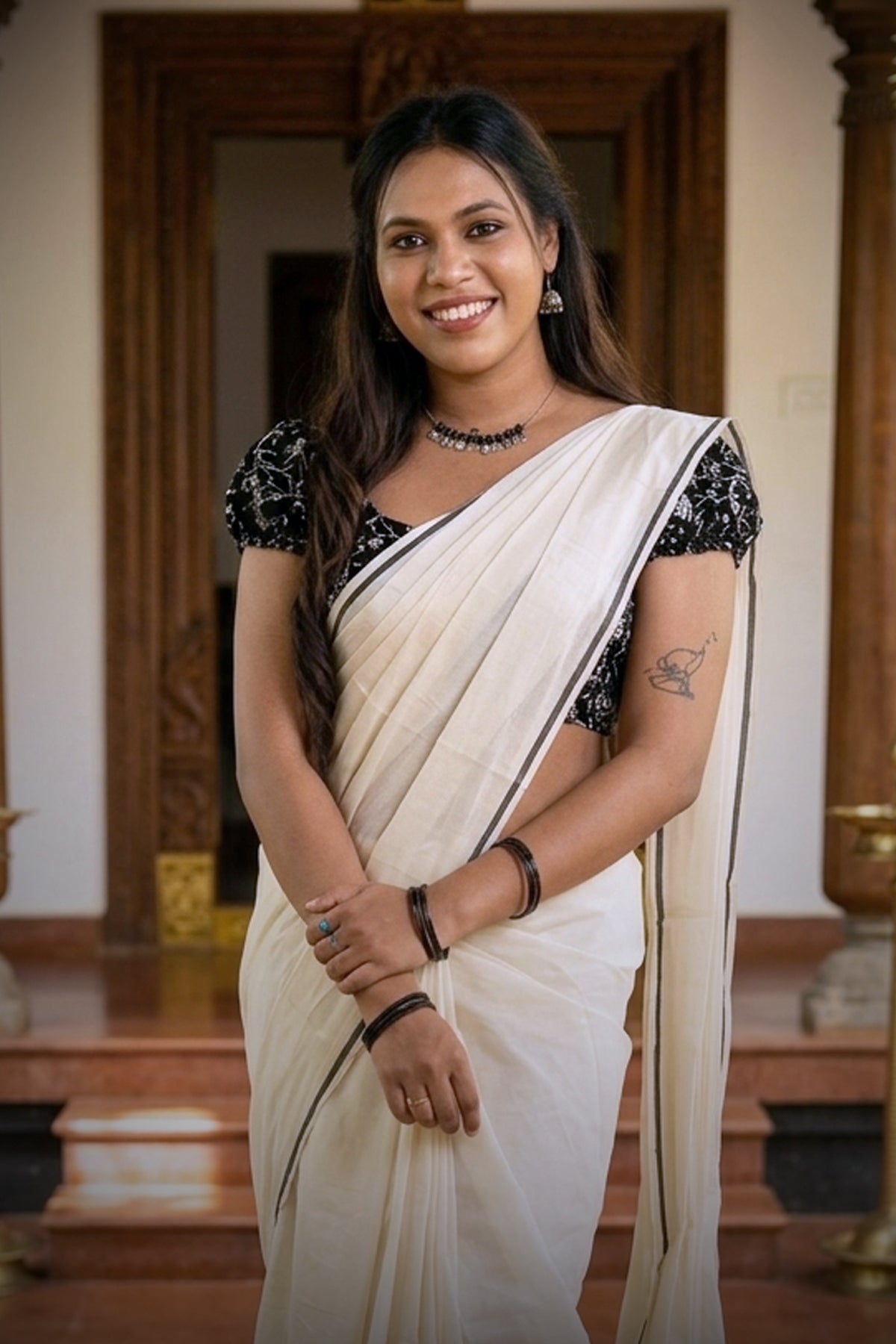 Rathri - Black Puliyilakkara Saree with Printed Blouse Material