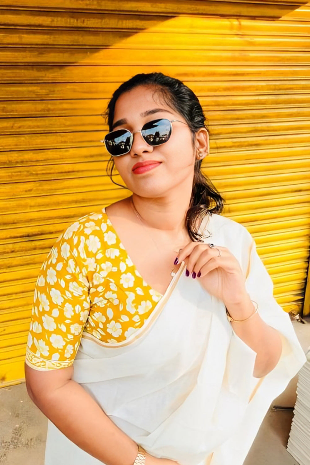 Seetha- Puliyilakkara Settu Mundu with Blouse Material