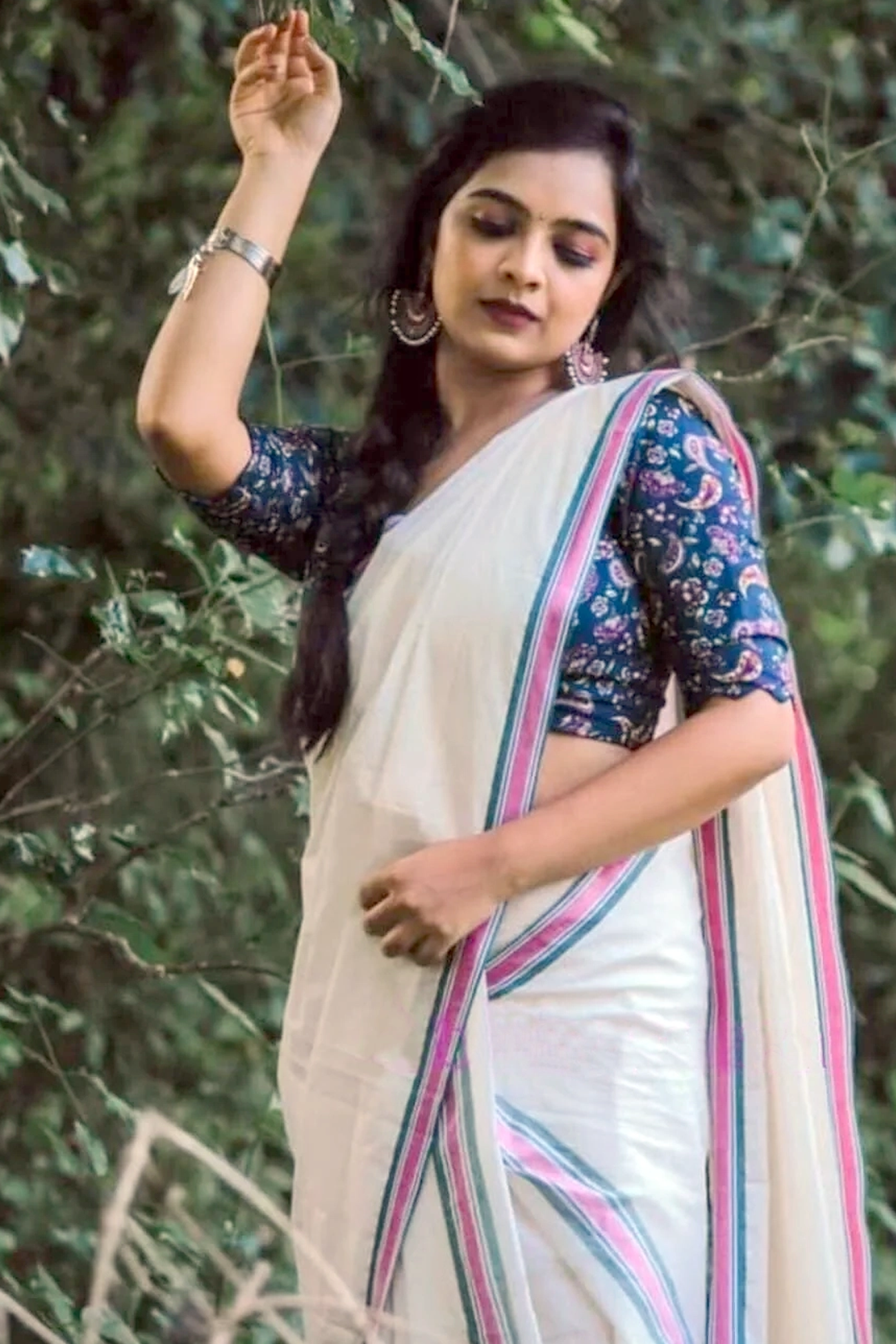 Sundhari-Beautty full Kerala vintage tradition