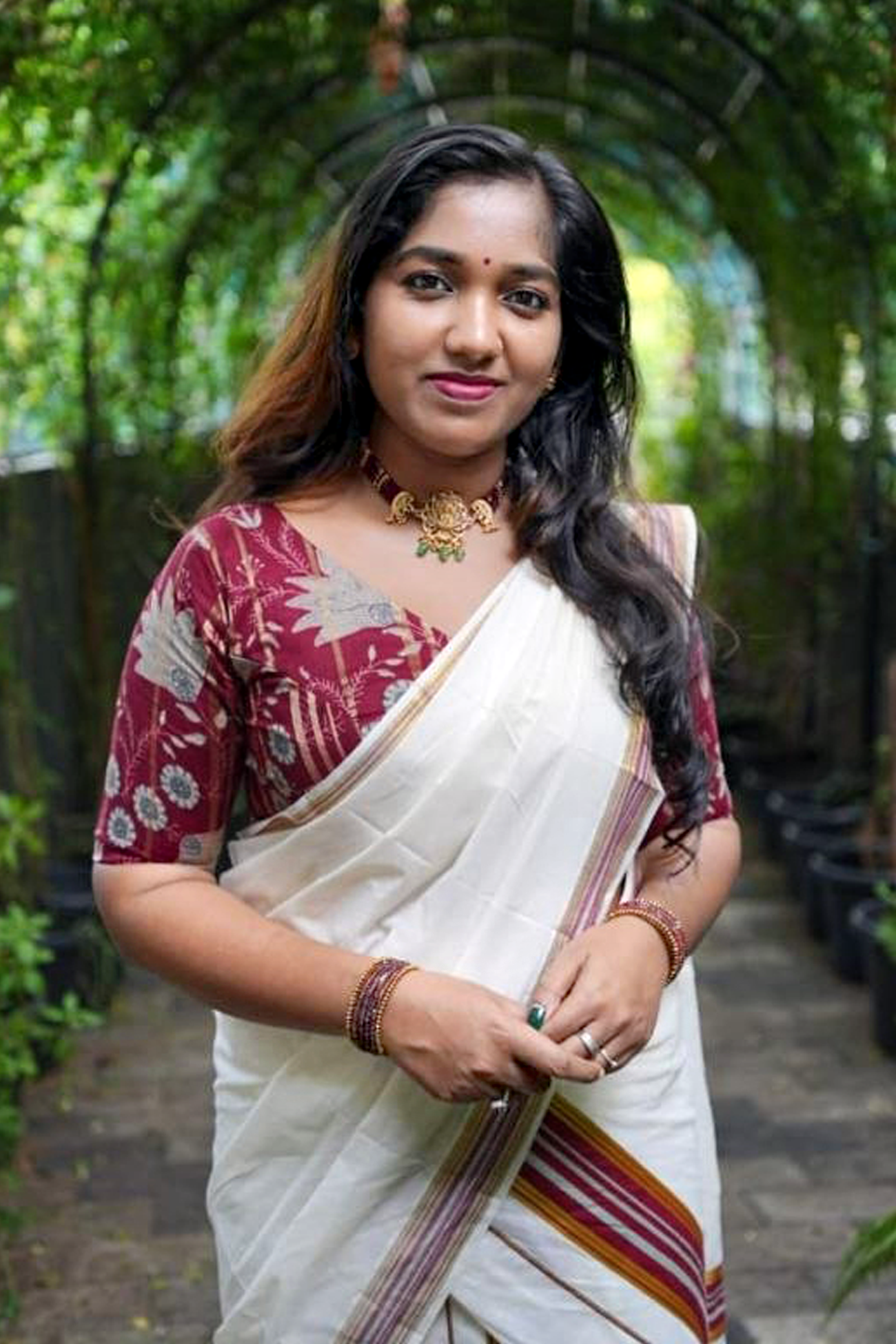 Gayathri- Pure Cotton Kasavu Settu Mundu with Designer Blouse Material
