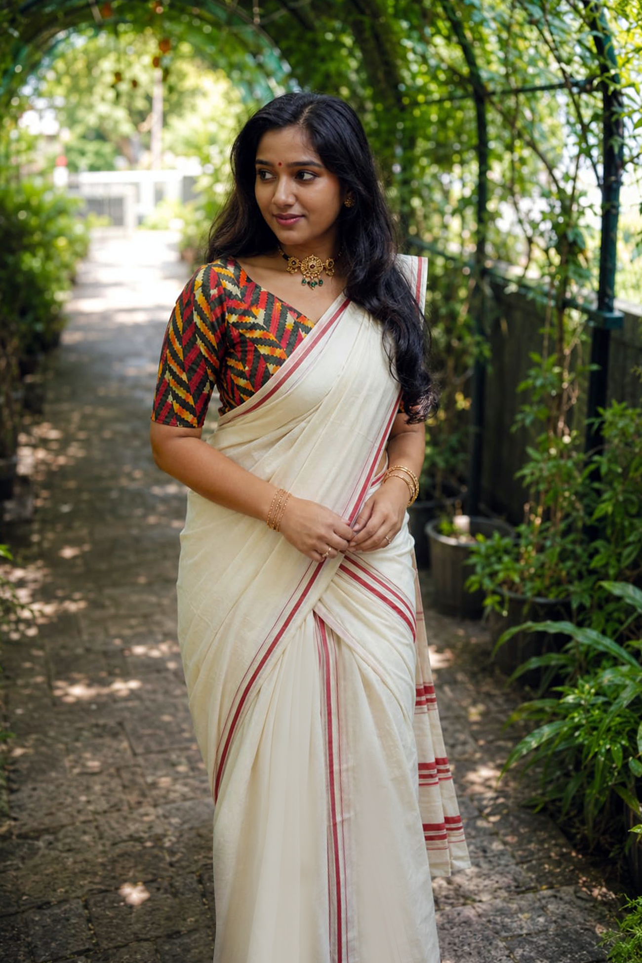 Yamini-pure cotton sett munudu