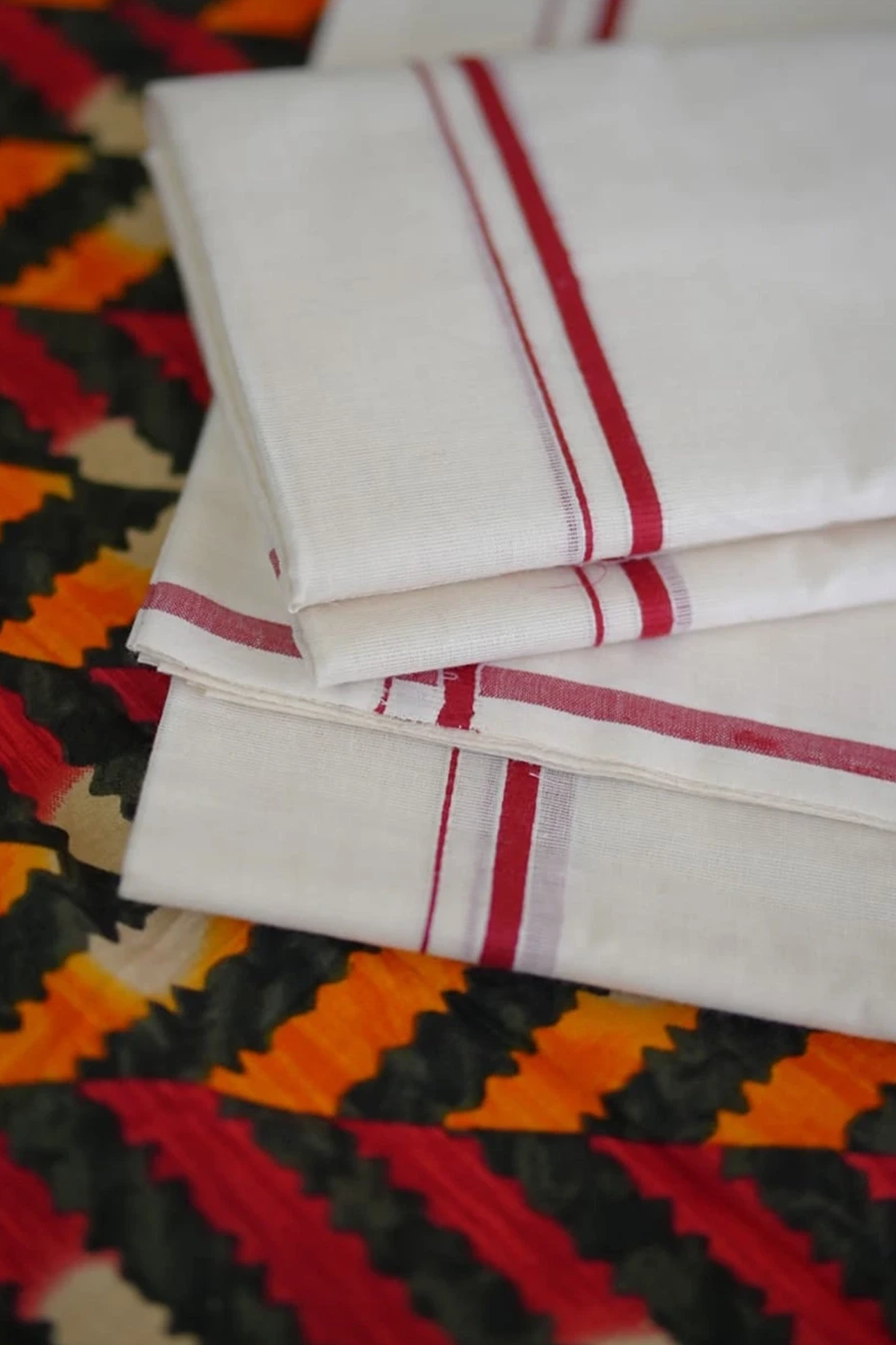 Yamini - Pure Cotton Settumundu with Matching Blouse Material